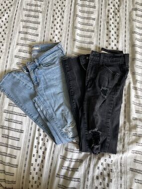 Pair of Distressed Skinny Jeans - Light Wash & Black bundle